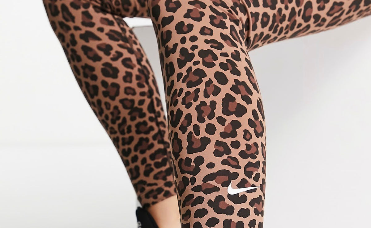 Nike Leggings Donna Animalier Leopardati a Vita Alta